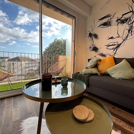 Angele - Relaxez-vous ! 아파트 라로츠수르욘